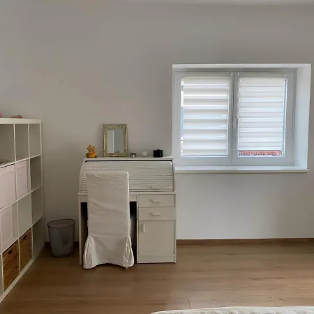 Charming Hideaway - Self Check-in - 1br * Villach