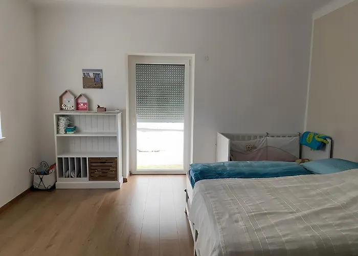 Charming Hideaway - Self Check-in - 1br Villach