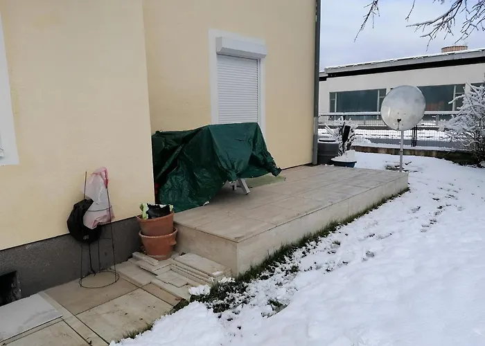 Apartman Charming Hideaway - Self Check-in - 1br *