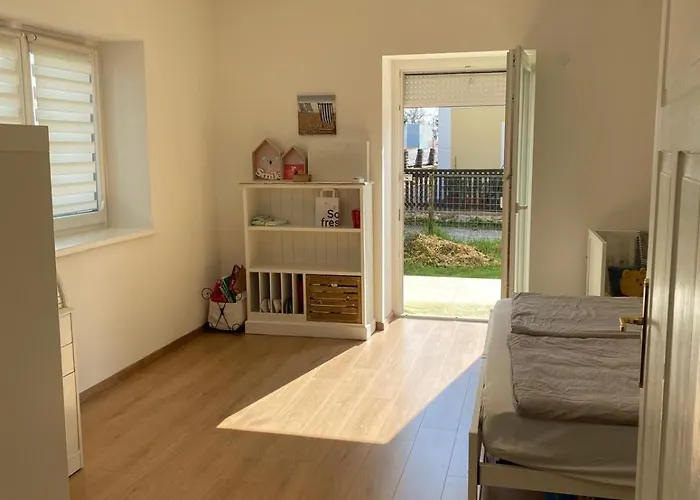 Charming Hideaway - Self Check-in - 1br Villach